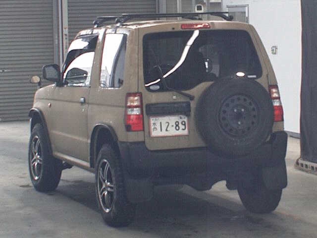 MITSUBISHI PAJERO MINI