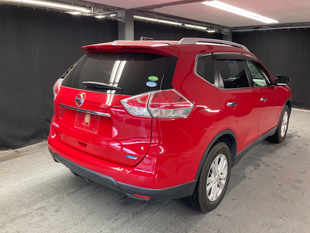 NISSAN X-TRAIL