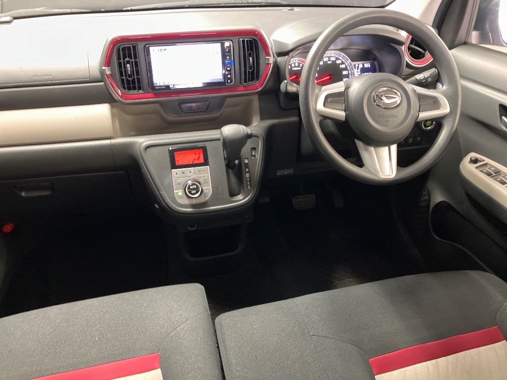 DAIHATSU BOON