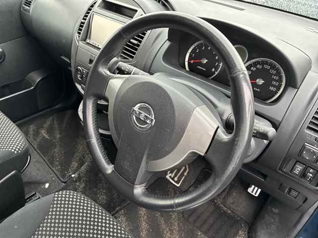 NISSAN LAFESTA