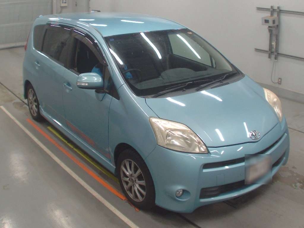 TOYOTA PASSO SETTE