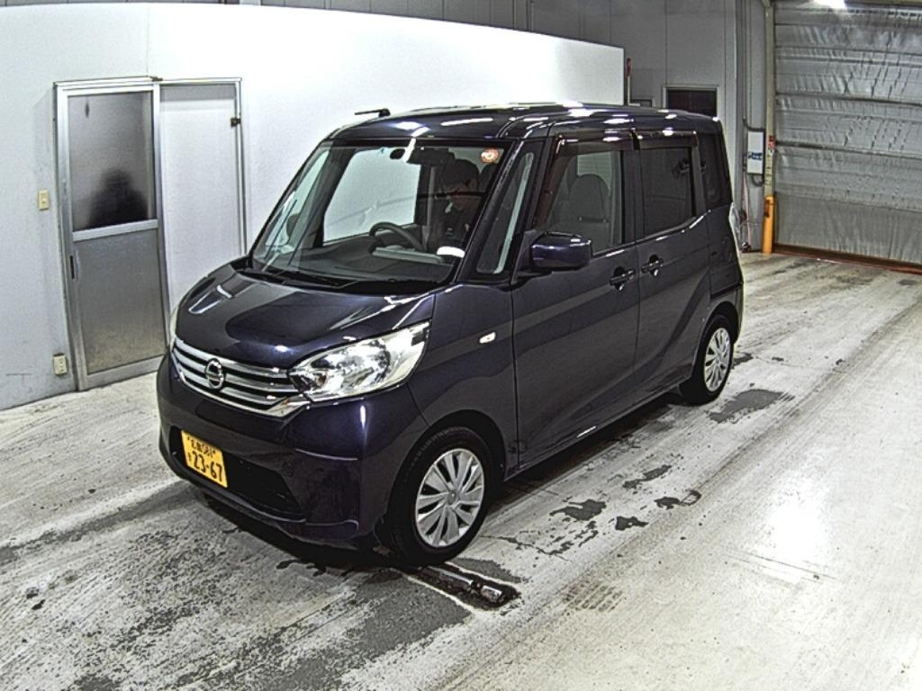 NISSAN DAYZ ROOX