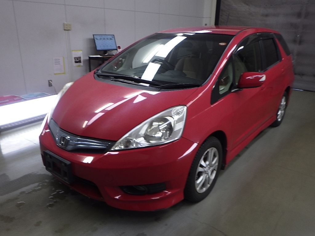 HONDA FIT SHUTTLE