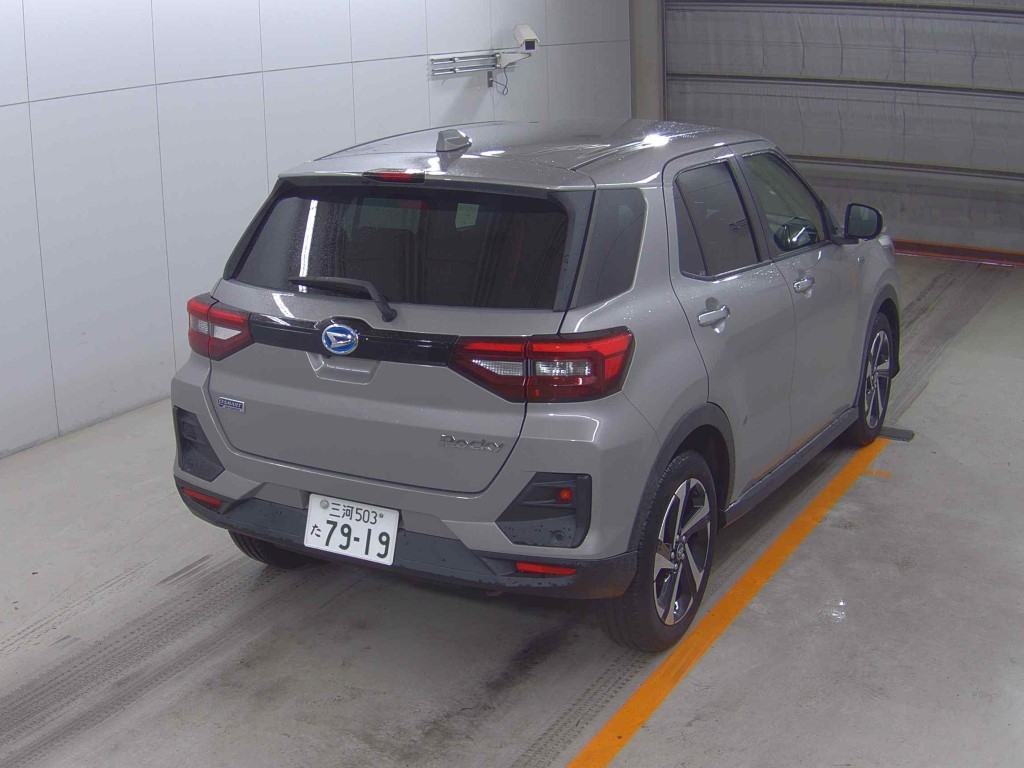 DAIHATSU ROCKY