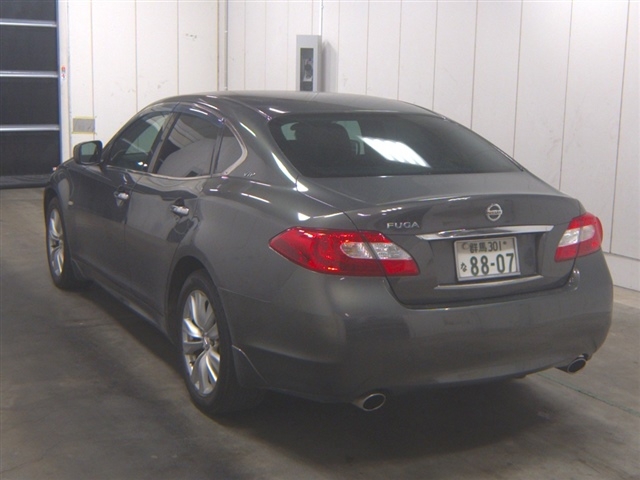 NISSAN FUGA