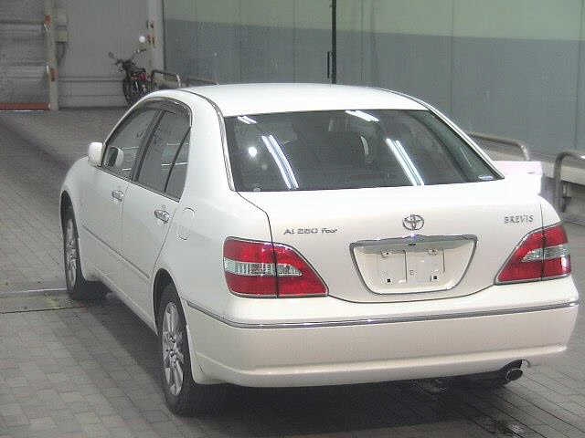 TOYOTA BREVIS