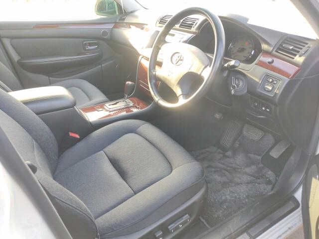 TOYOTA BREVIS
