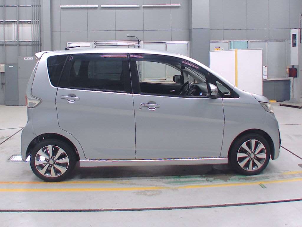 MITSUBISHI EK CUSTOM