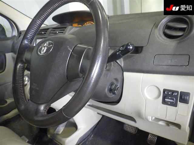 TOYOTA PASSO SETTE