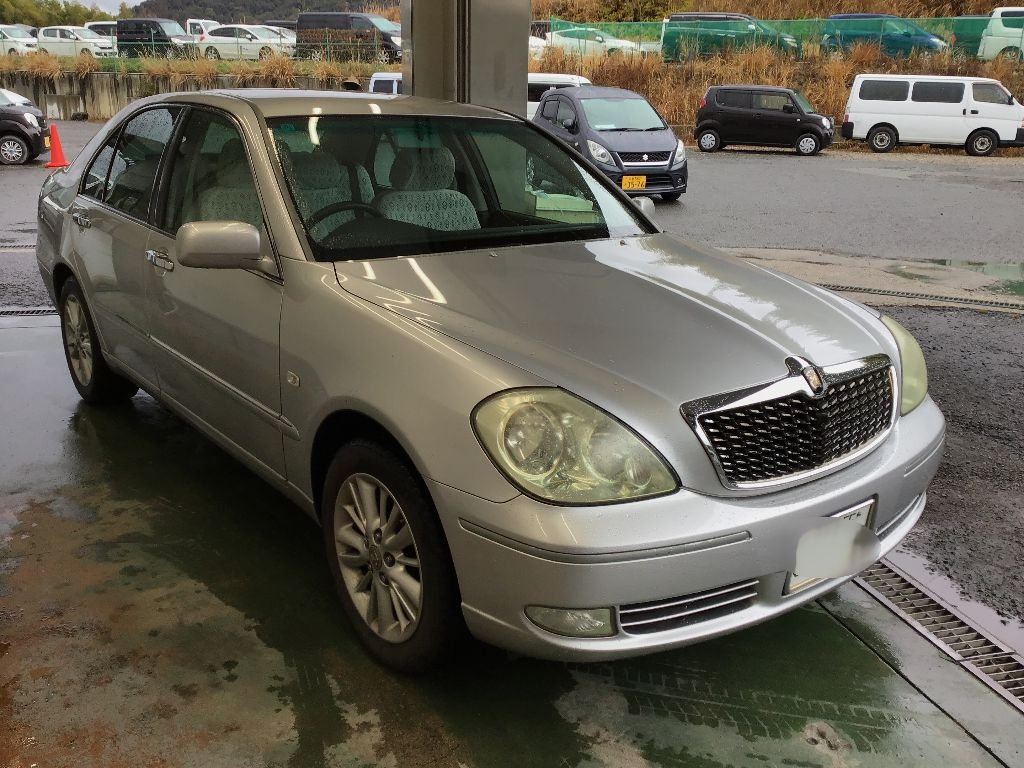 TOYOTA BREVIS