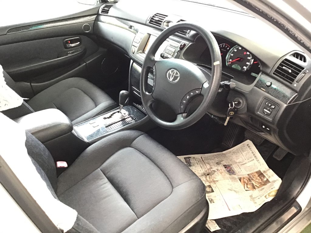 TOYOTA BREVIS