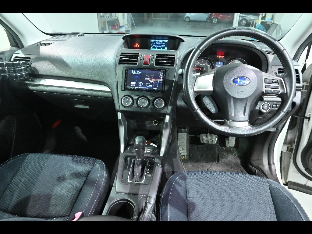 SUBARU FORESTER