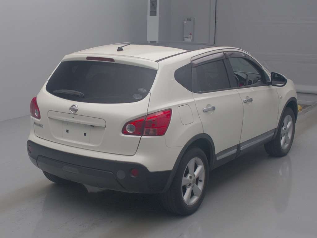 NISSAN DUALIS