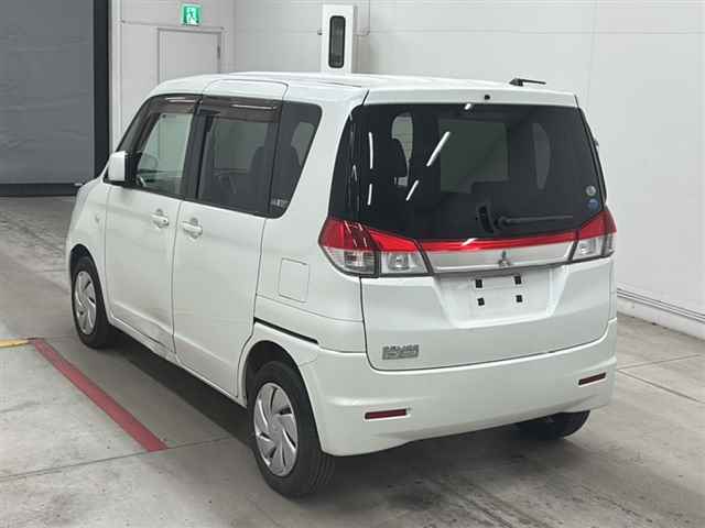 MITSUBISHI DELICA D:2