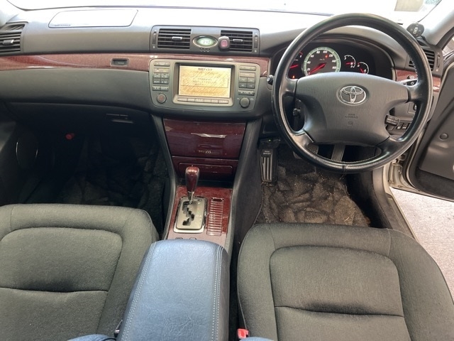 TOYOTA BREVIS