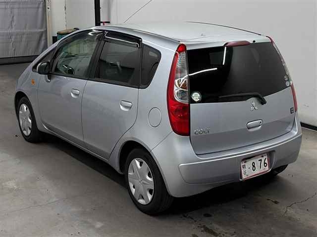 MITSUBISHI COLT