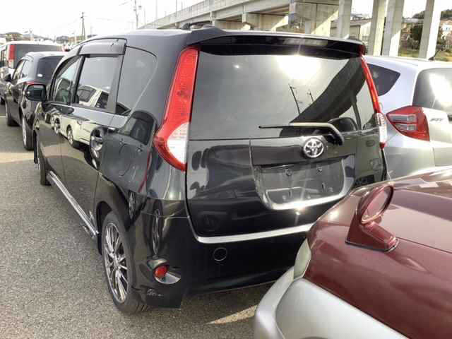TOYOTA PASSO SETTE