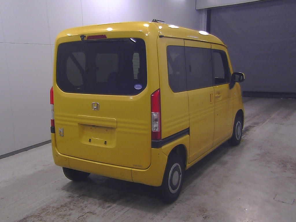 HONDA N-VAN