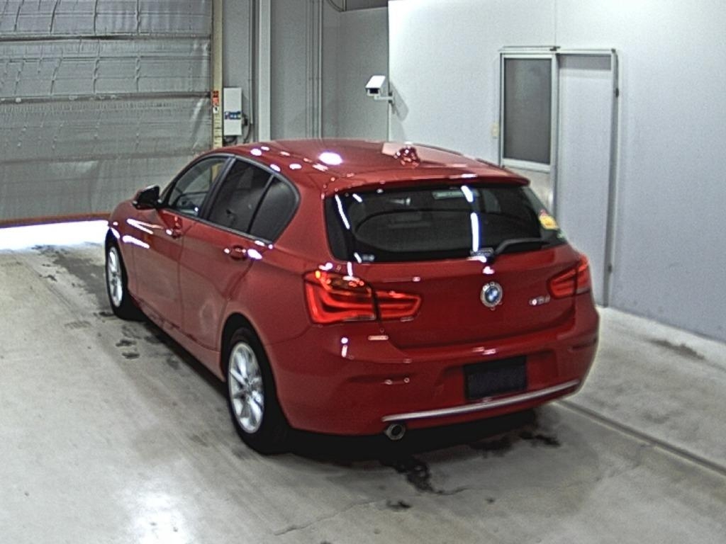 BMW 1-SERIES