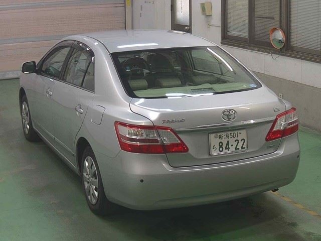 TOYOTA PREMIO