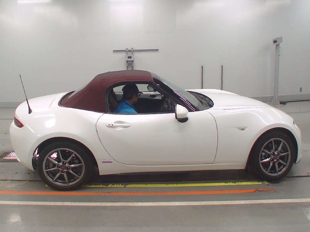 MAZDA MX-5
