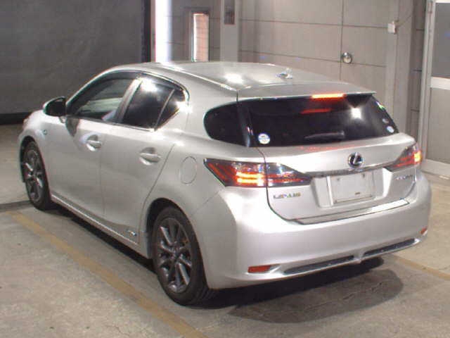 LEXUS CT200H