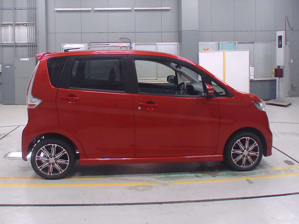 MITSUBISHI EK CUSTOM