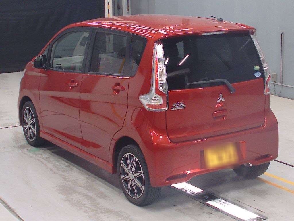 MITSUBISHI EK CUSTOM