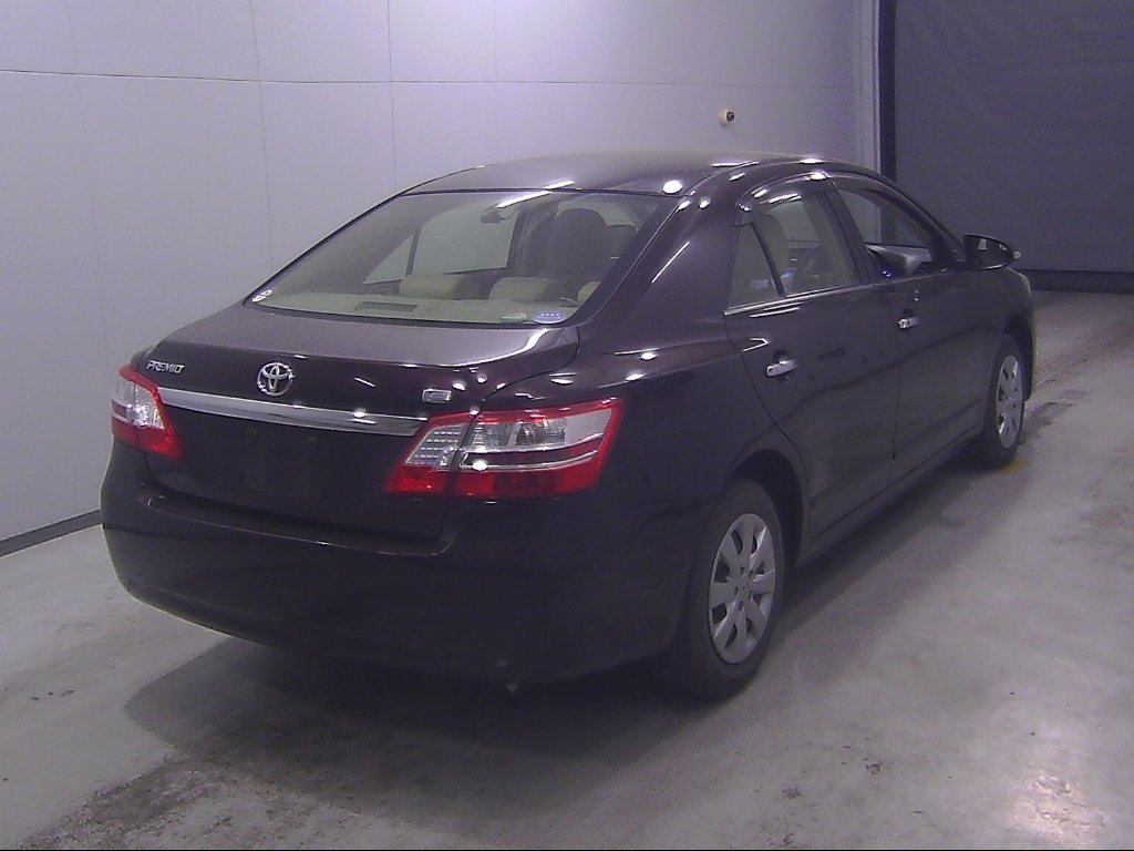 TOYOTA PREMIO