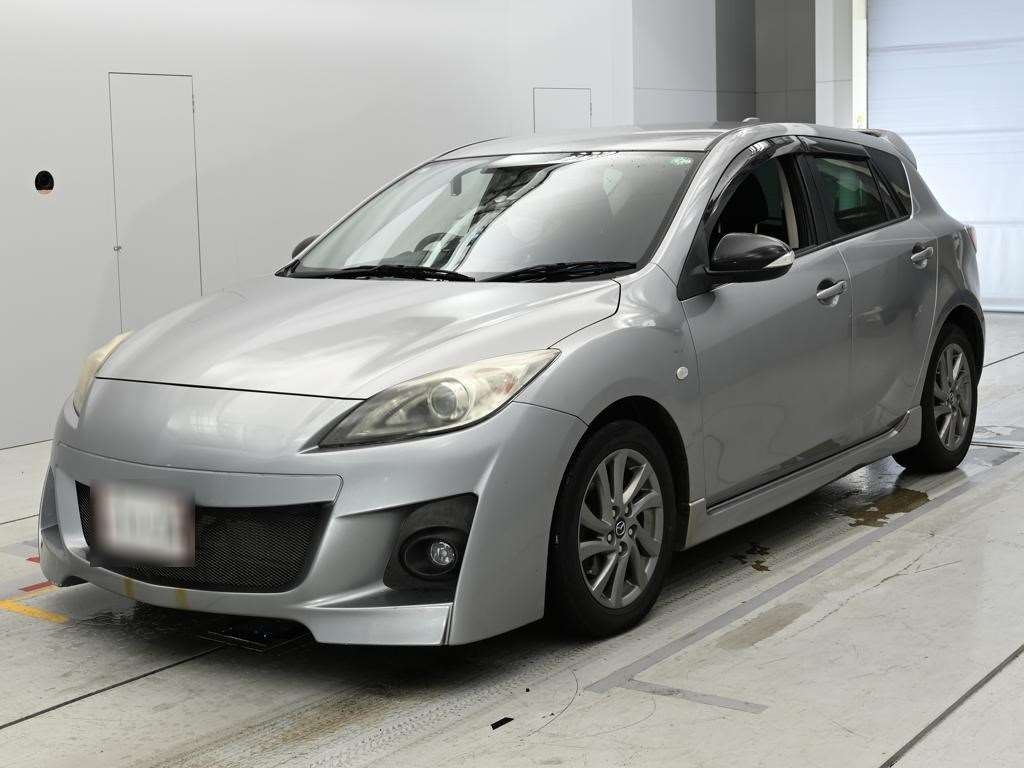 MAZDA AXELA