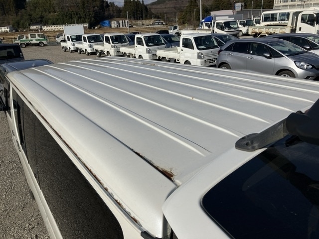 TOYOTA REGIUS ACE