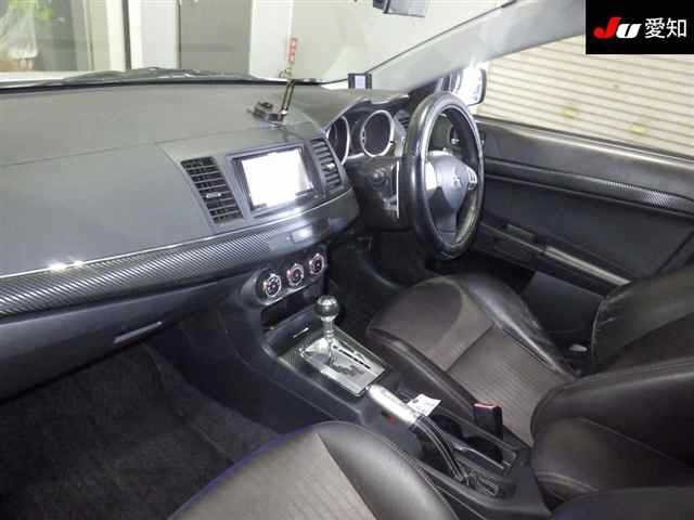 MITSUBISHI GALANT FORTIS
