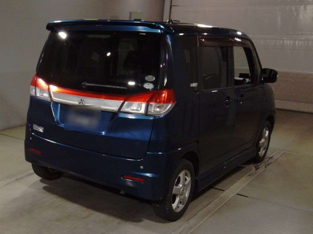 MITSUBISHI DELICA D:2