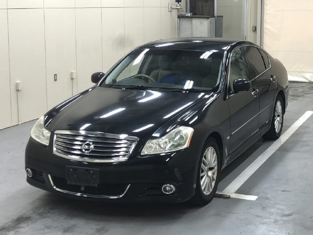 NISSAN FUGA