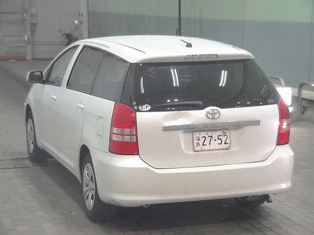 TOYOTA WISH