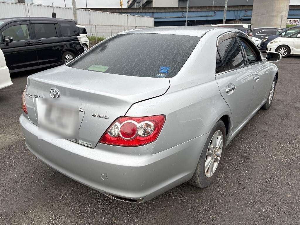 TOYOTA MARK X