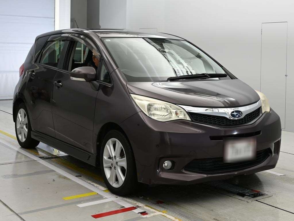SUBARU TREZIA