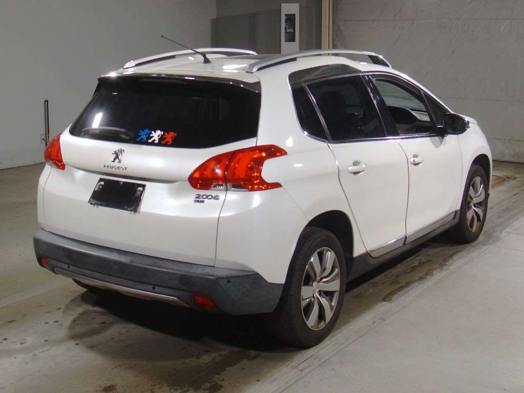 PEUGEOT 2008