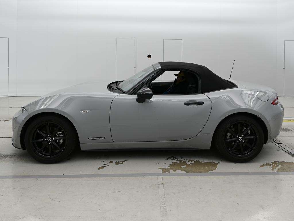 MAZDA ROADSTER