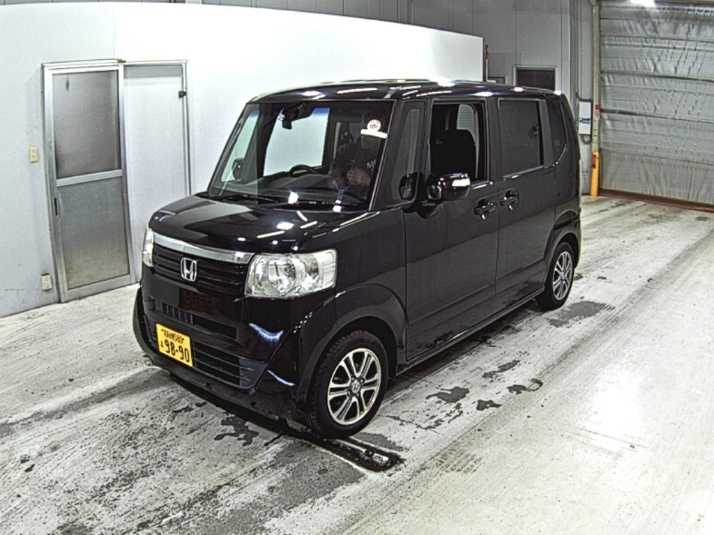 HONDA N-BOX
