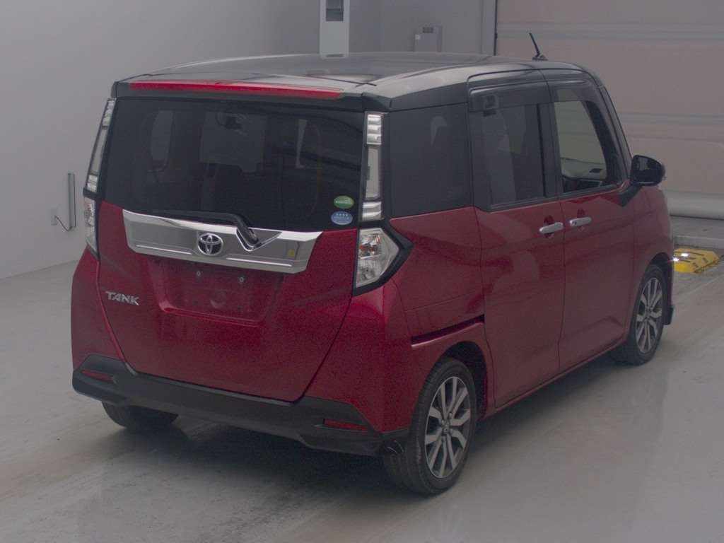 TOYOTA TANK