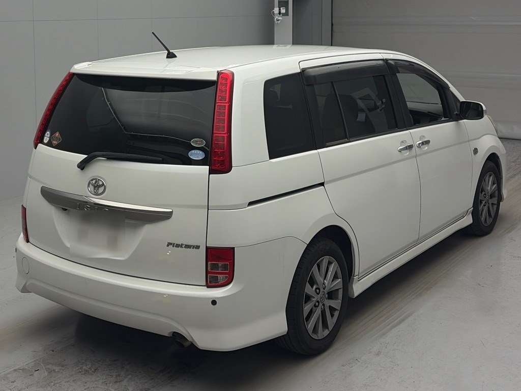 TOYOTA ISIS