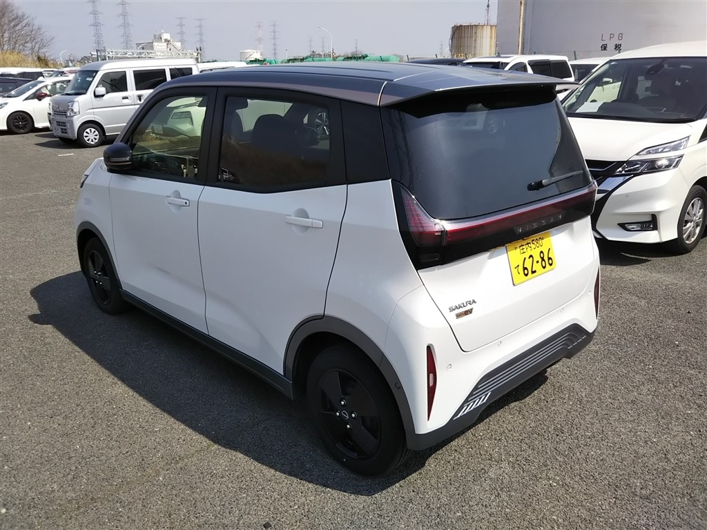NISSAN SAKURA