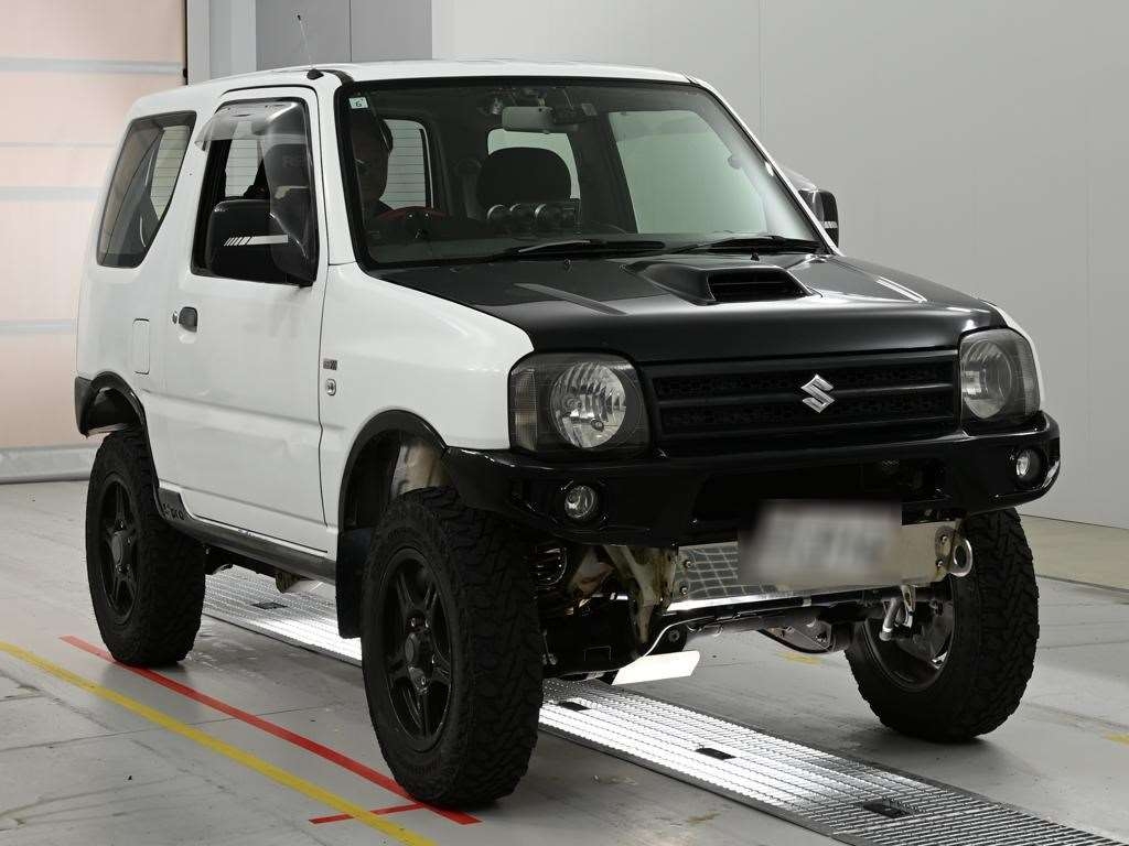 SUZUKI JIMNY