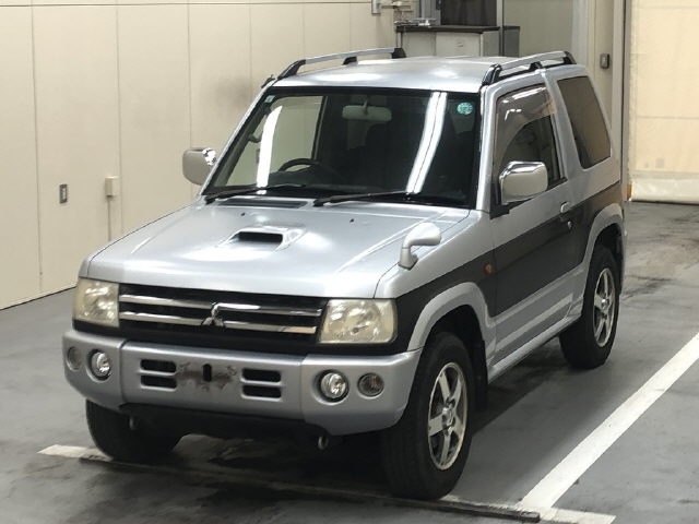 MITSUBISHI PAJERO MINI