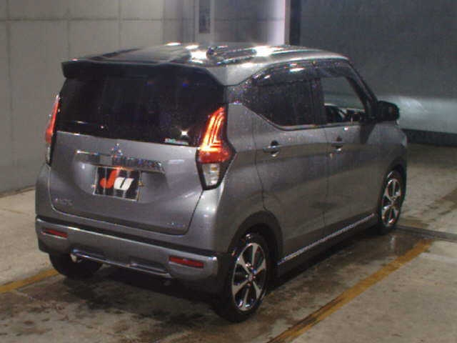 MITSUBISHI EK X