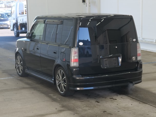 TOYOTA BB