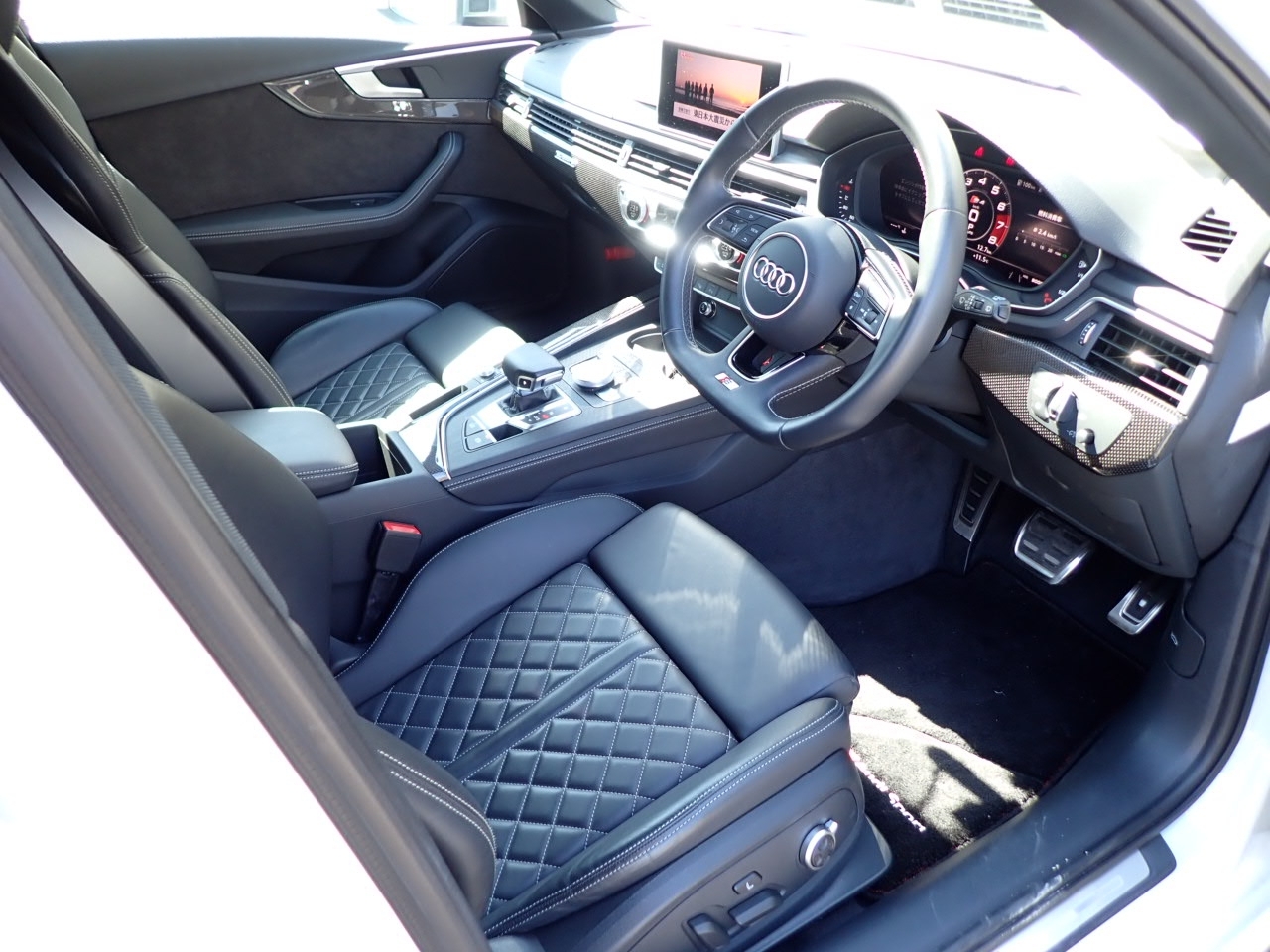 AUDI S4