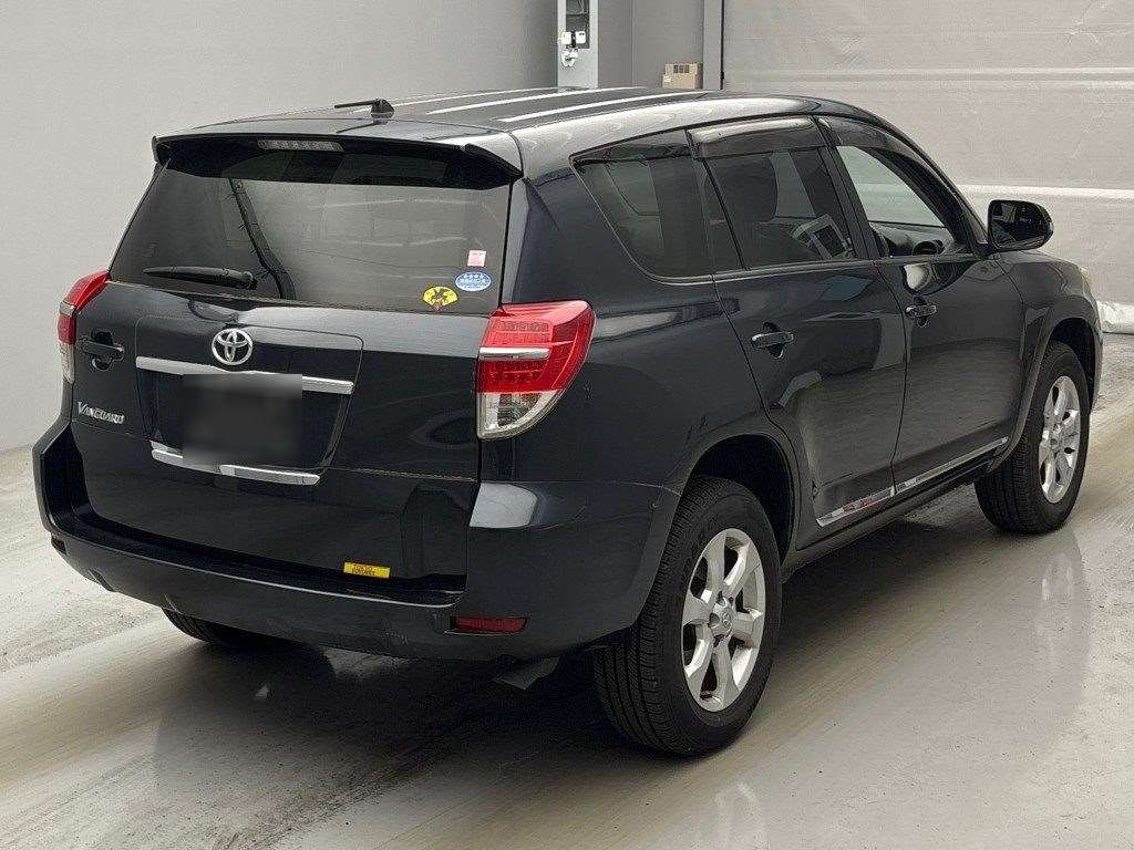 TOYOTA VANGUARD