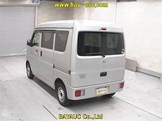 NISSAN NV100 CLIPPER